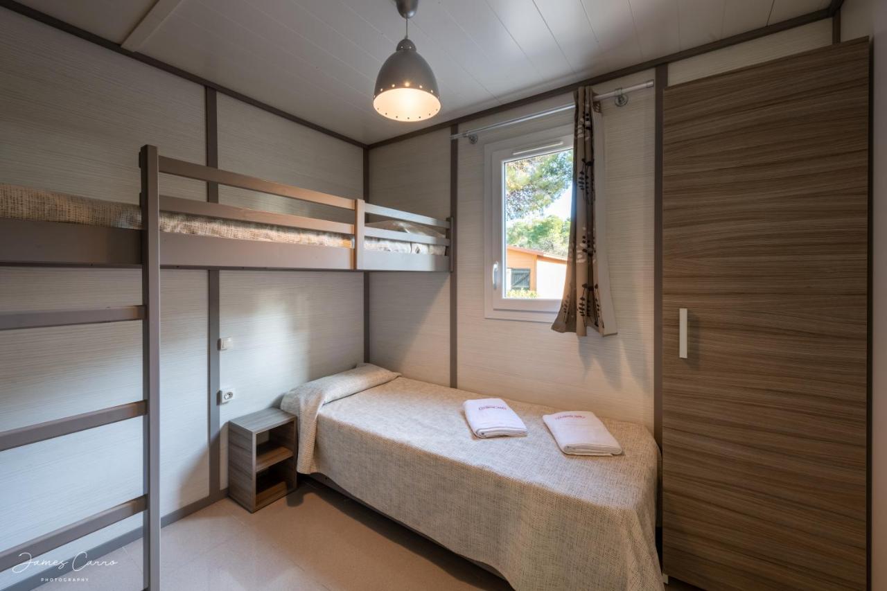 Camping Vilanova Park Виланова-и-ла-Желтру Экстерьер фото