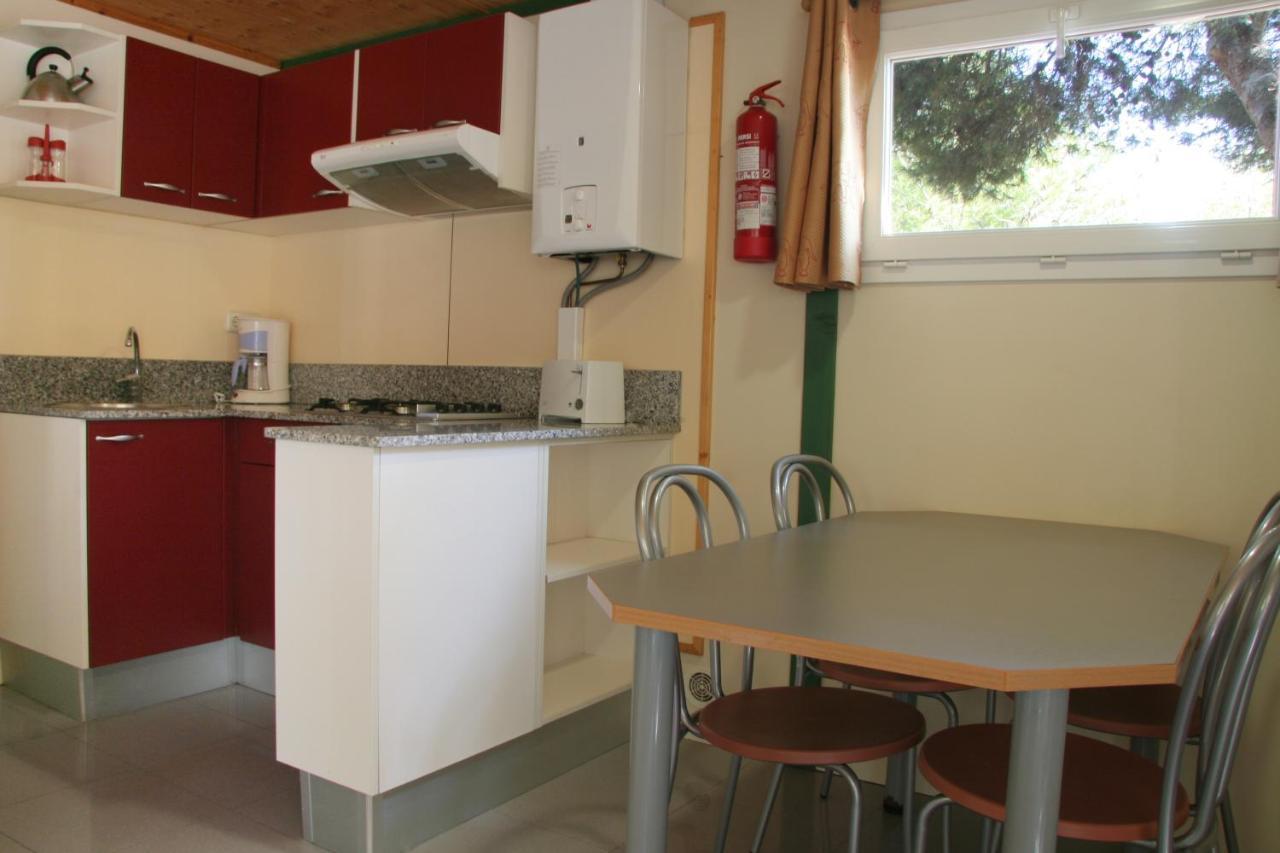 Camping Vilanova Park Виланова-и-ла-Желтру Экстерьер фото