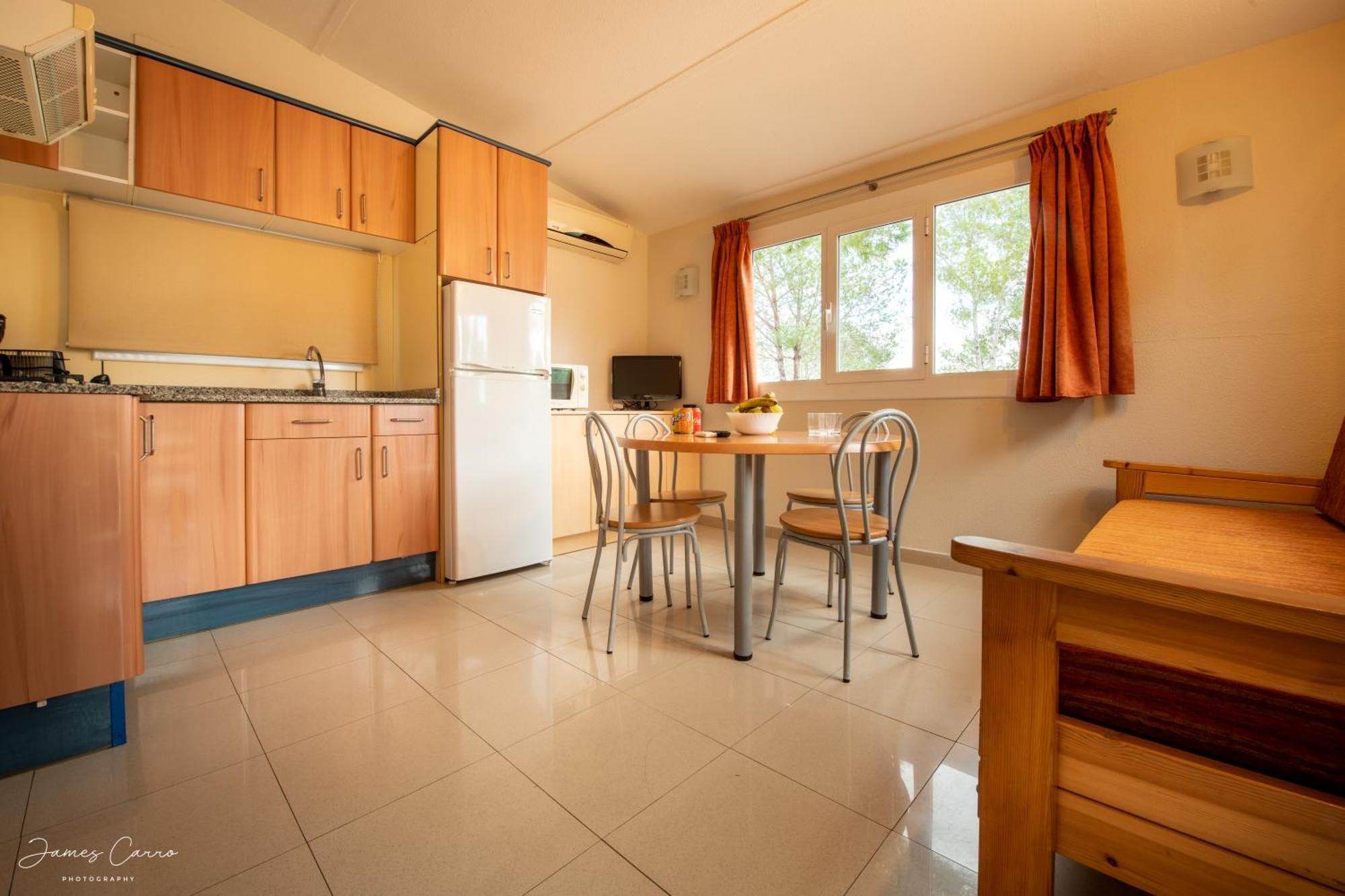 Camping Vilanova Park Виланова-и-ла-Желтру Экстерьер фото