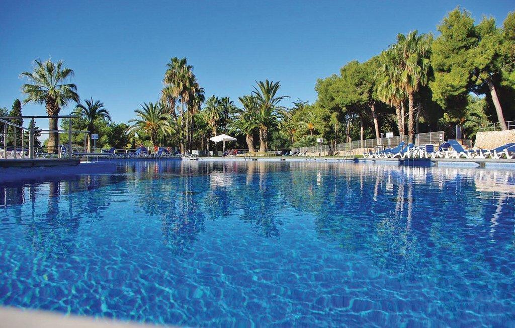 Camping Vilanova Park Виланова-и-ла-Желтру Номер фото