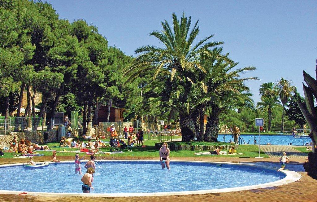 Camping Vilanova Park Виланова-и-ла-Желтру Номер фото