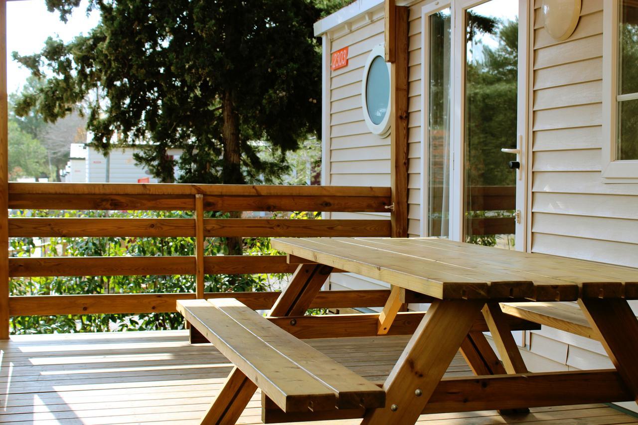 Camping Vilanova Park Виланова-и-ла-Желтру Экстерьер фото